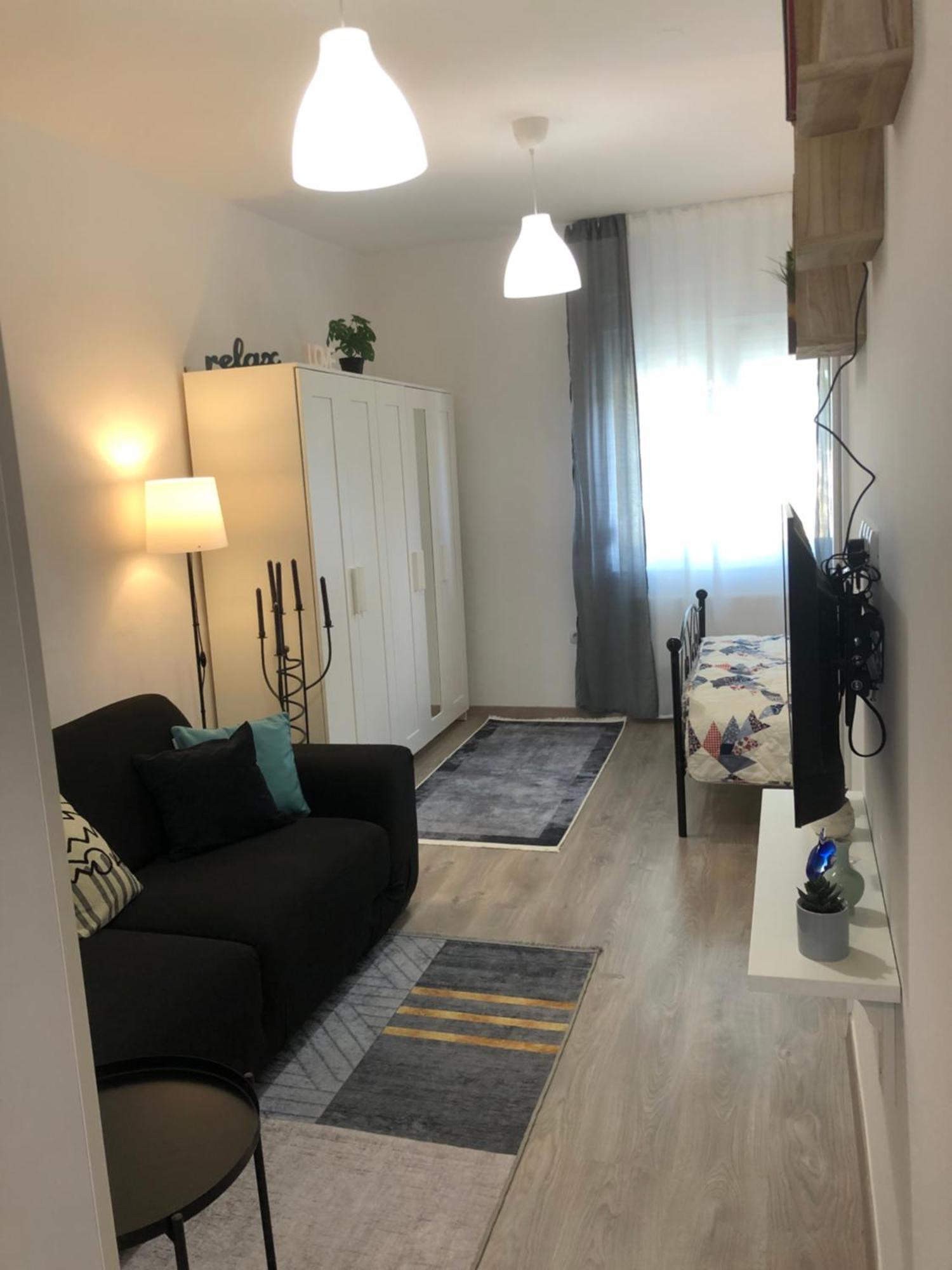 Studio Stipe- With Free Parking, Self Check-In 0-24 Zagreb Dış mekan fotoğraf